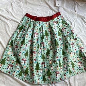 🍄Unique Vintage gnome skirt NWT🍄